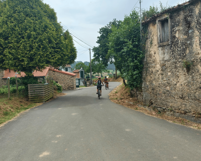 Santiago de Compostela en Bicicleta - Seekers MTB