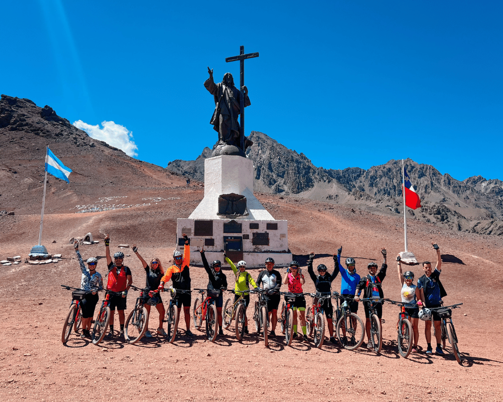 Cristo Redentor - Seekers MTB - Travesía en MTB - Cruce de los Andes
