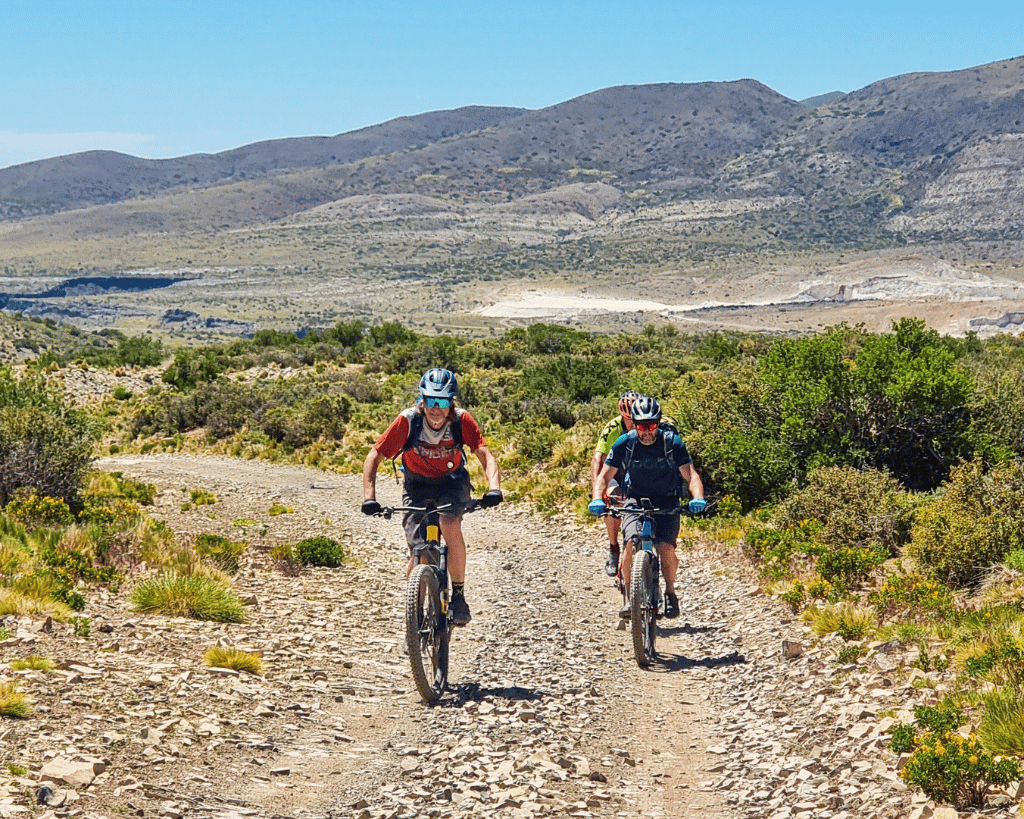 Seekers Andes - Cruce de los Andes en MTB - Viajes en Bicicleta
