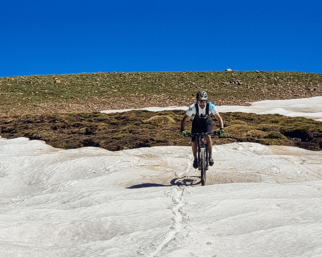 Seekers Andes - Cruce de los Andes en MTB - Viajes en Bicicleta