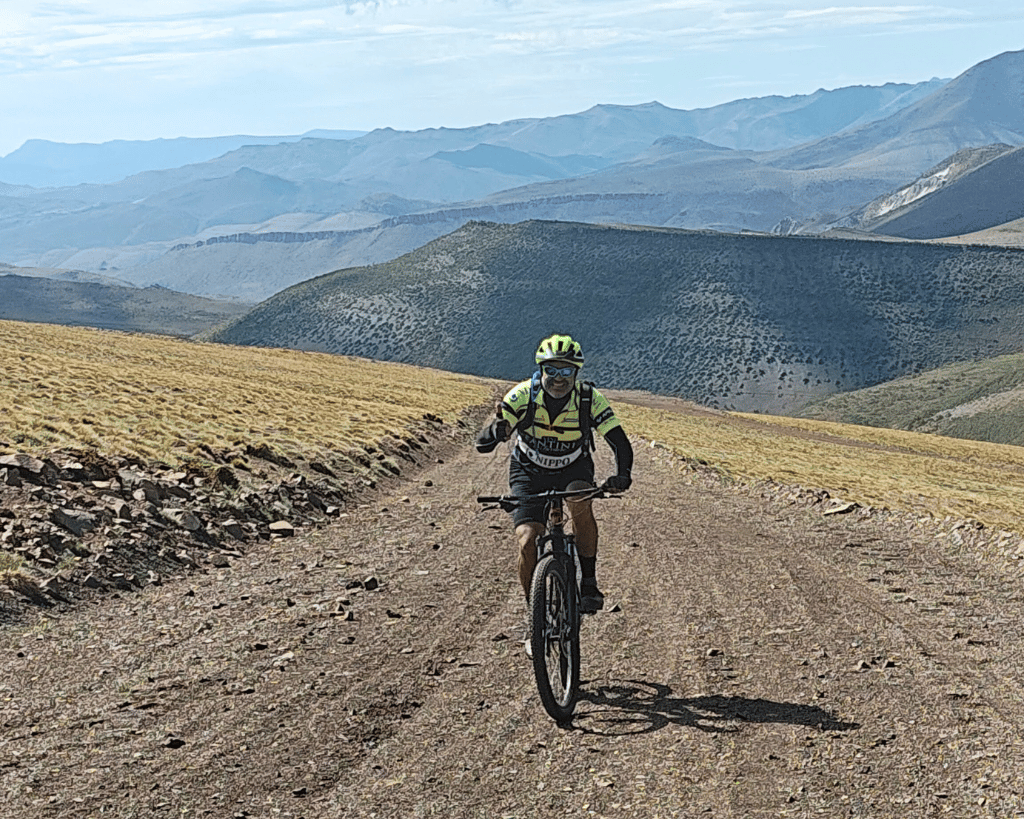 Desafío Andes Seekers - Travesía en MTB - Cordillera de los Andes en Bicicleta